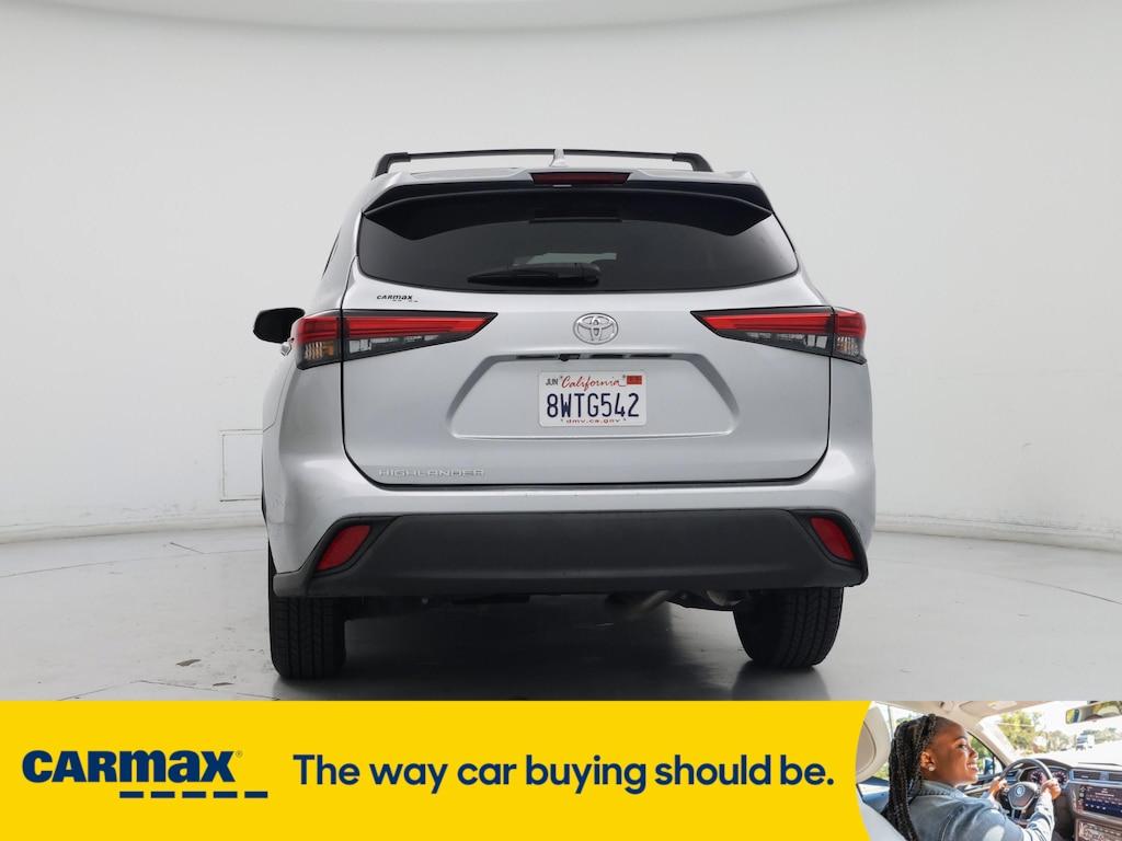 used 2021 Toyota Highlander car, priced at $25,998