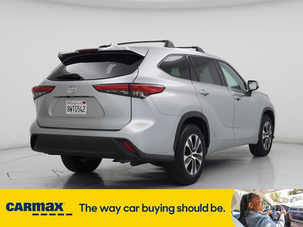 used 2021 Toyota Highlander car, priced at $25,998