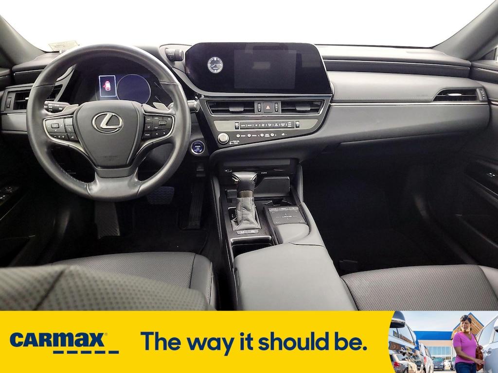 used 2022 Lexus ES 300h car, priced at $36,998