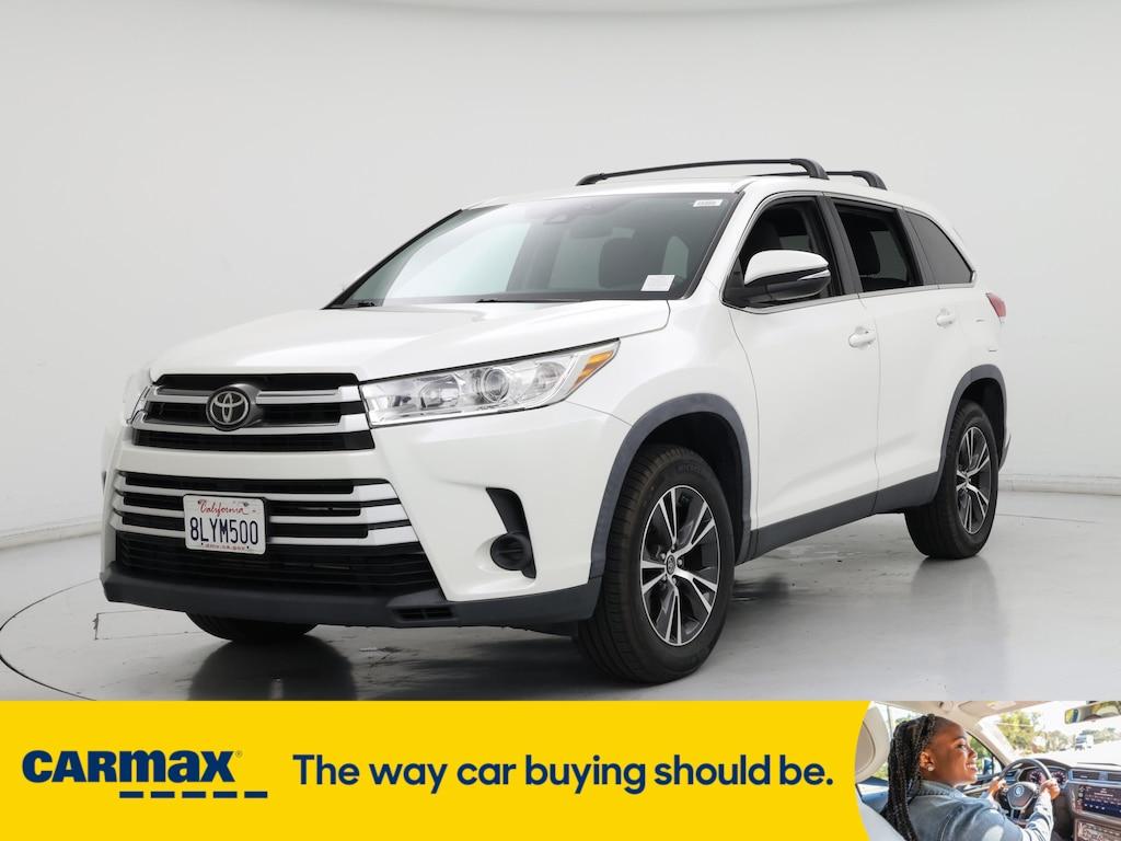 used 2019 Toyota Highlander car, priced at $27,998