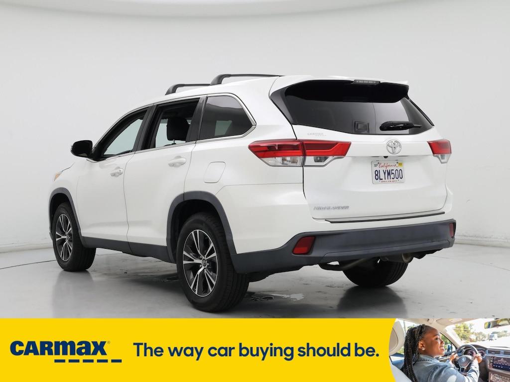 used 2019 Toyota Highlander car, priced at $27,998