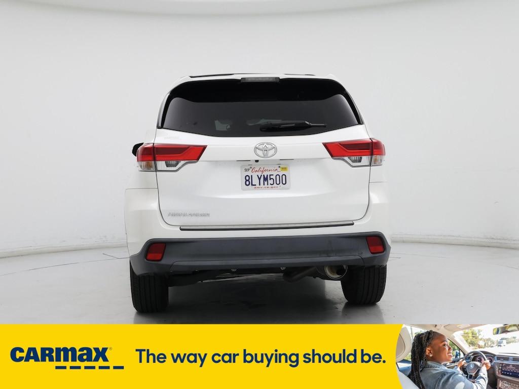used 2019 Toyota Highlander car, priced at $27,998