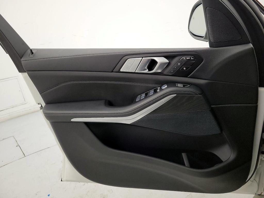 used 2022 BMW X7 car, priced at $58,998