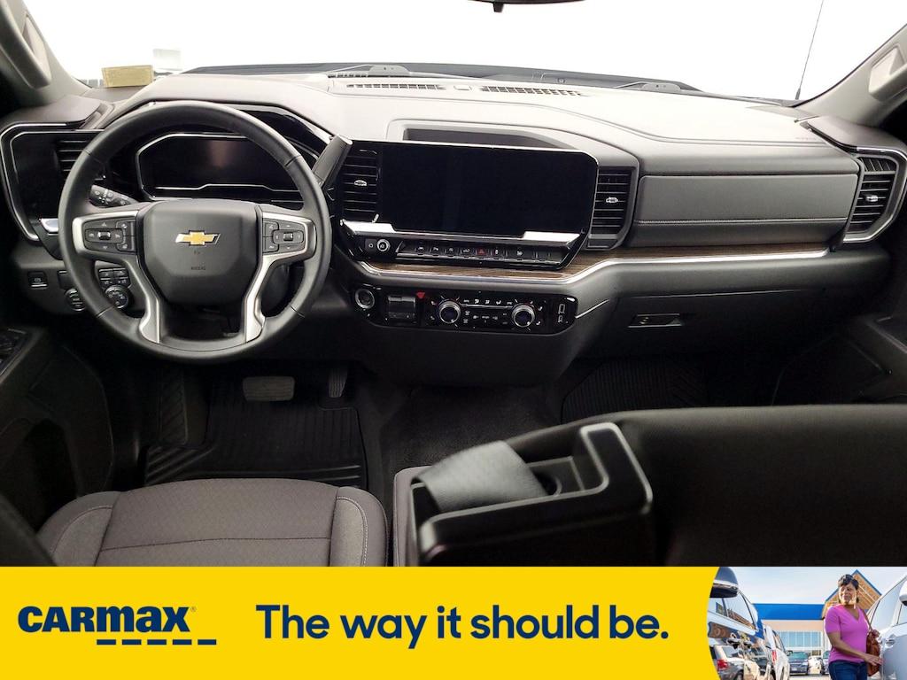 used 2024 Chevrolet Silverado 1500 car, priced at $42,998