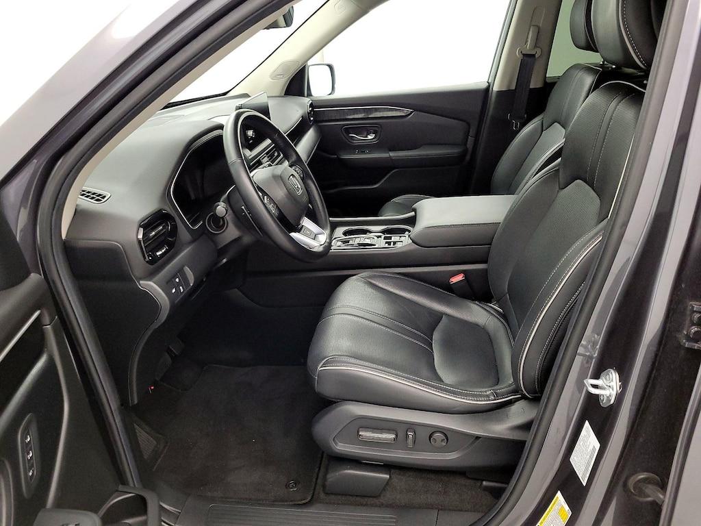 used 2024 Honda Pilot car, priced at $43,998