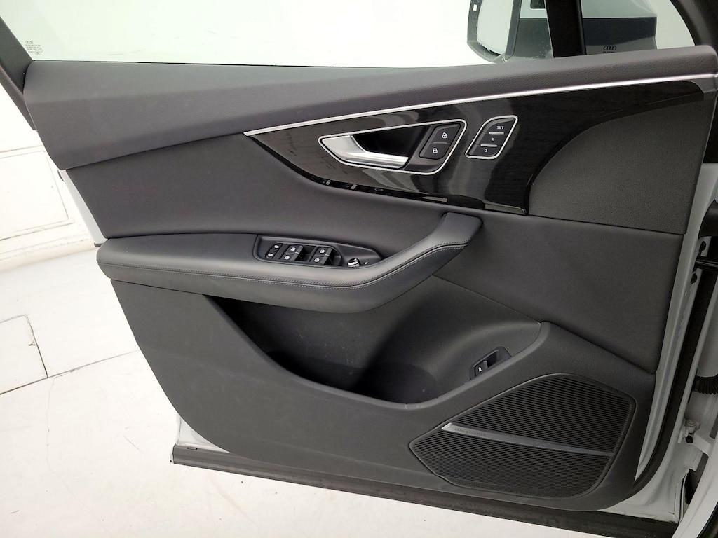 used 2021 Audi Q7 car, priced at $37,998