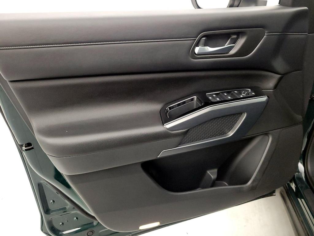 used 2022 Nissan Pathfinder car, priced at $31,998