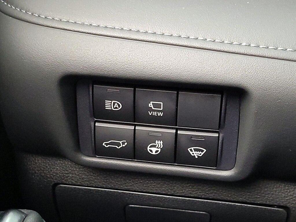 used 2021 Toyota Highlander car, priced at $35,998