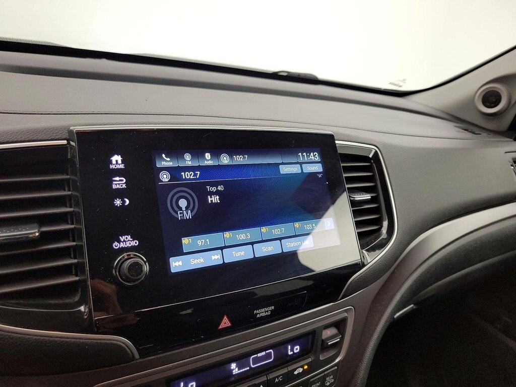 used 2020 Honda Pilot car, priced at $27,998