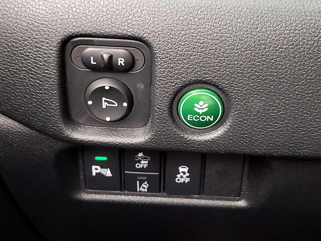 used 2022 Honda Pilot car, priced at $32,998