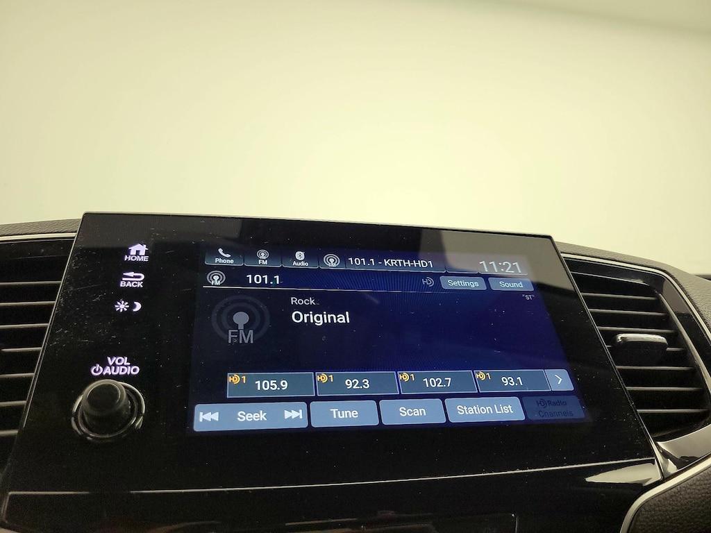 used 2022 Honda Pilot car, priced at $32,998