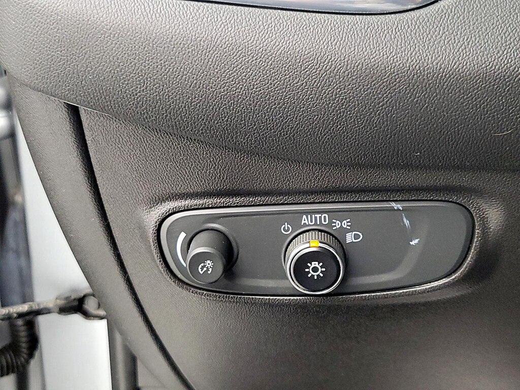 used 2023 Chevrolet Equinox car, priced at $20,998