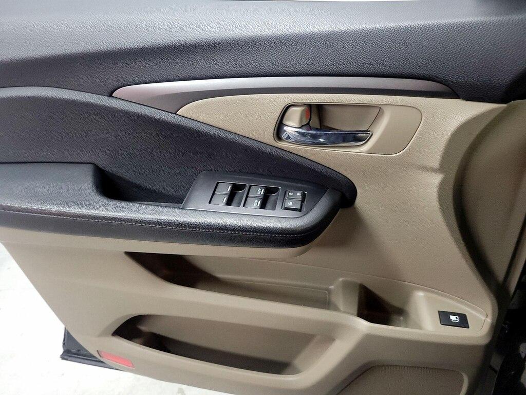 used 2019 Honda Pilot car, priced at $18,998