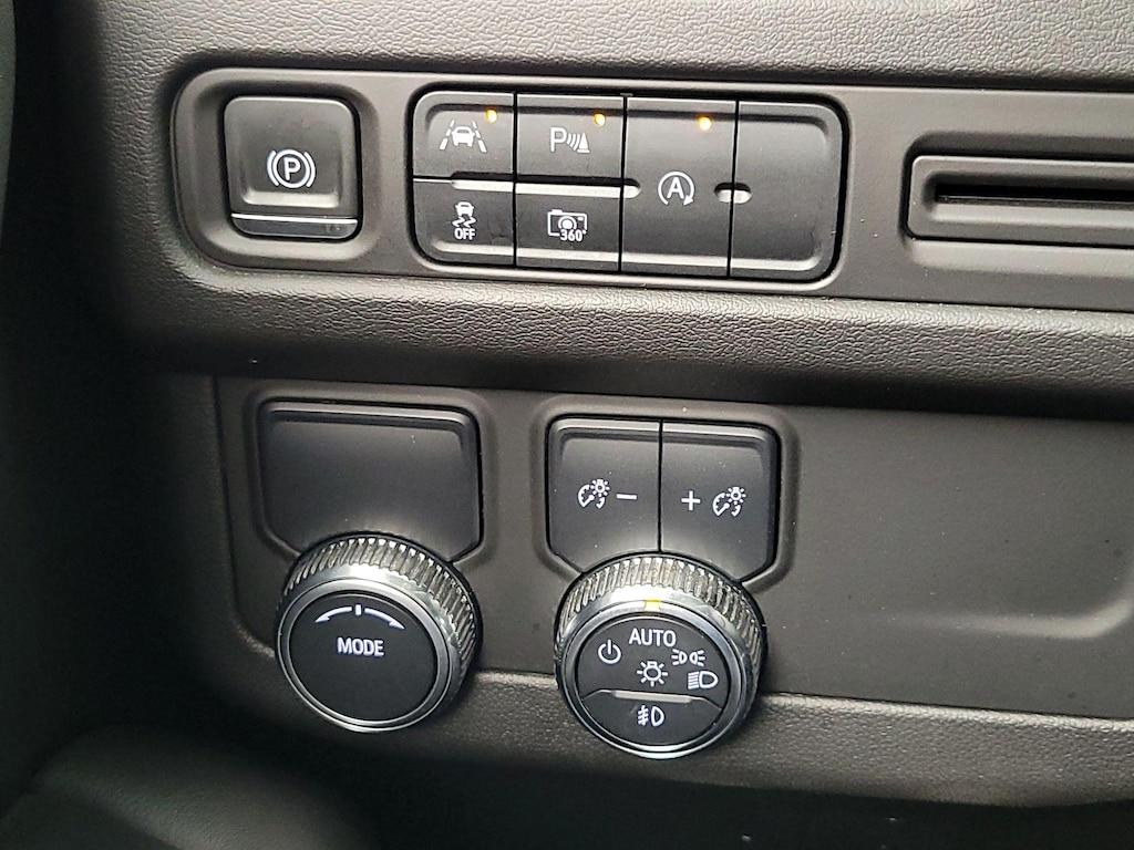 used 2023 GMC Yukon XL car, priced at $58,998