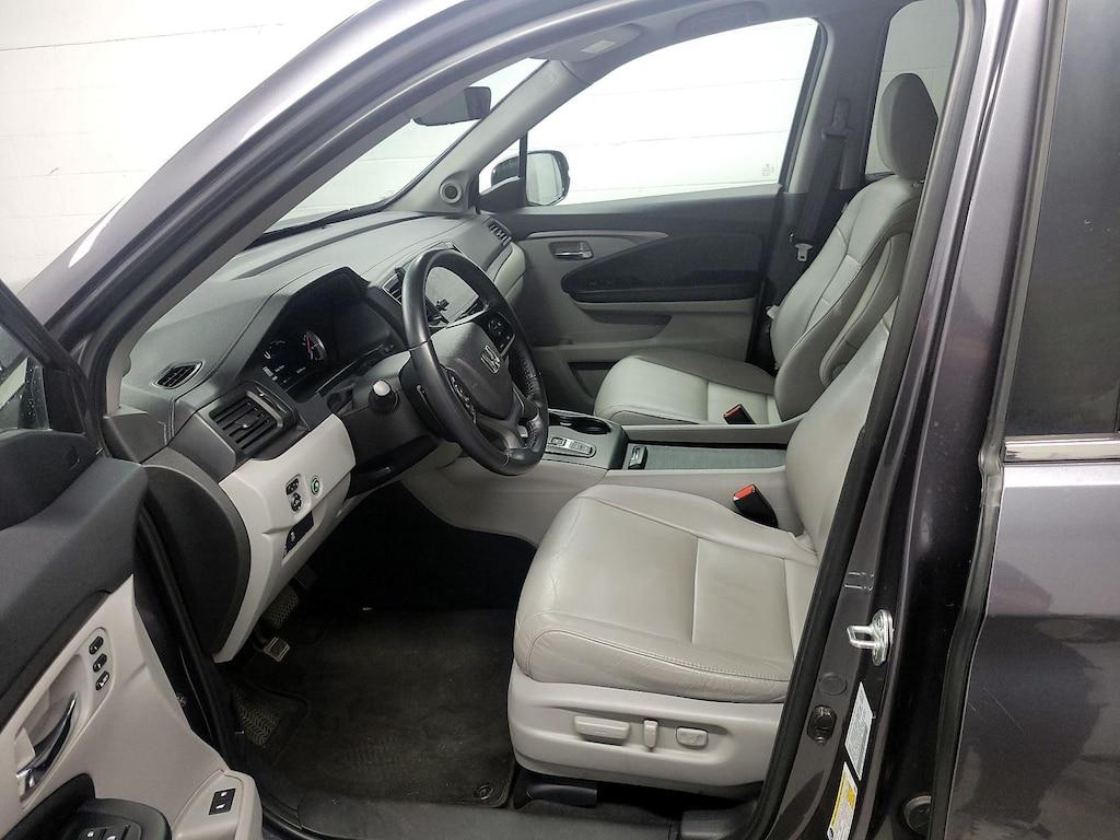used 2021 Honda Pilot car, priced at $29,998