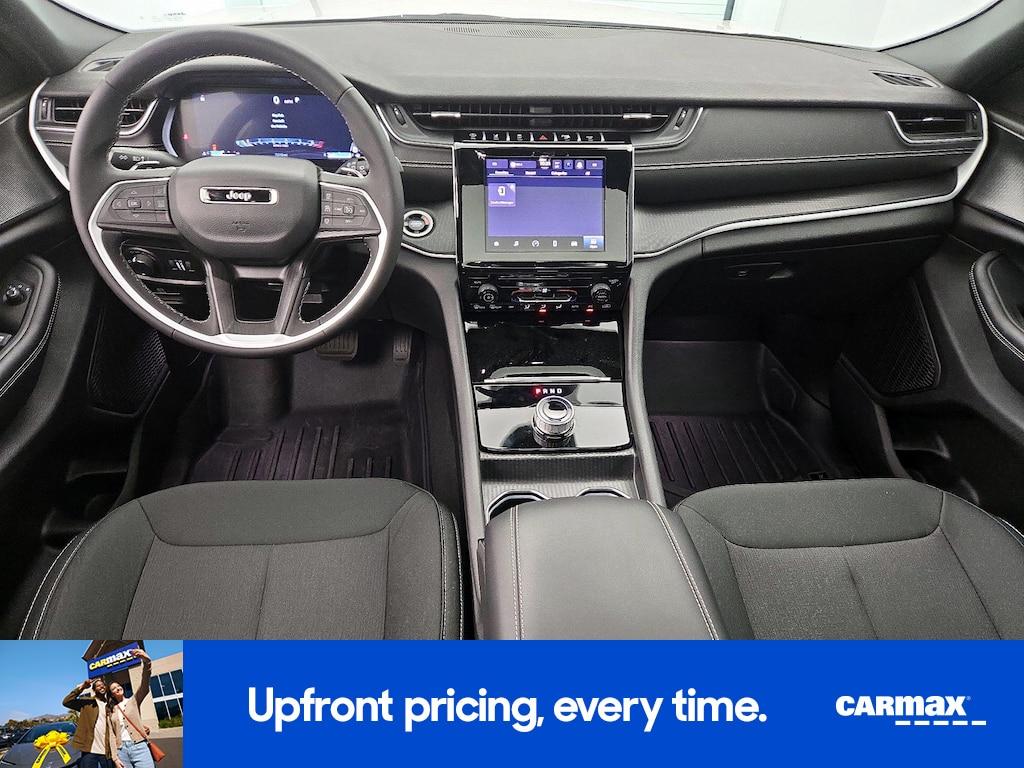 used 2025 Jeep Grand Cherokee car, priced at $34,998