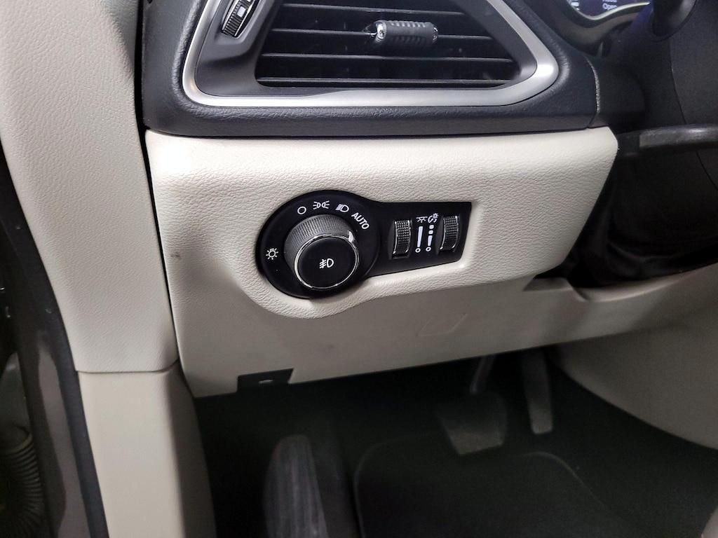 used 2017 Chrysler Pacifica car, priced at $17,998