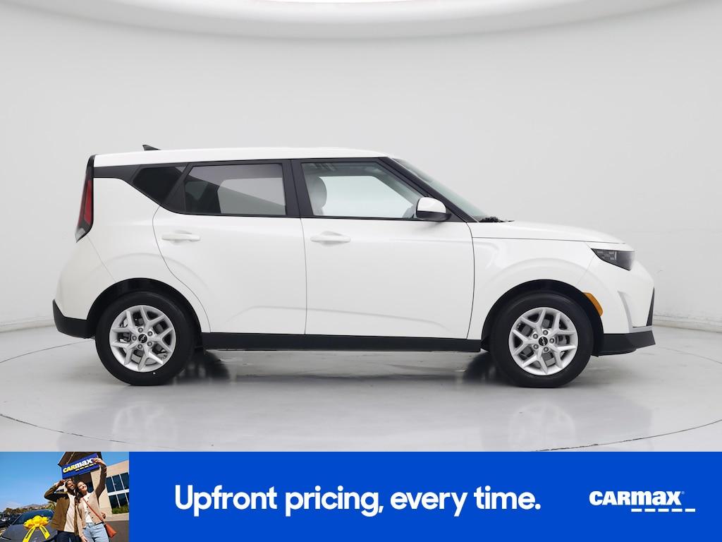 used 2025 Kia Soul car, priced at $19,998
