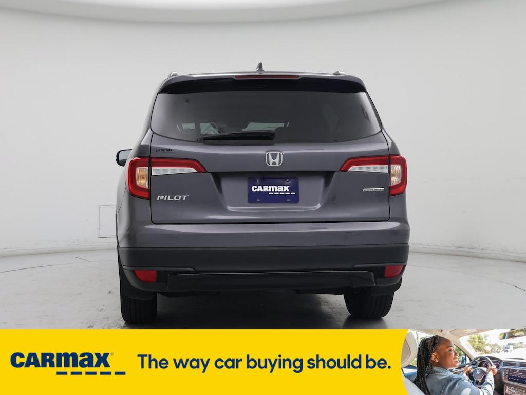 used 2022 Honda Pilot car, priced at $33,998