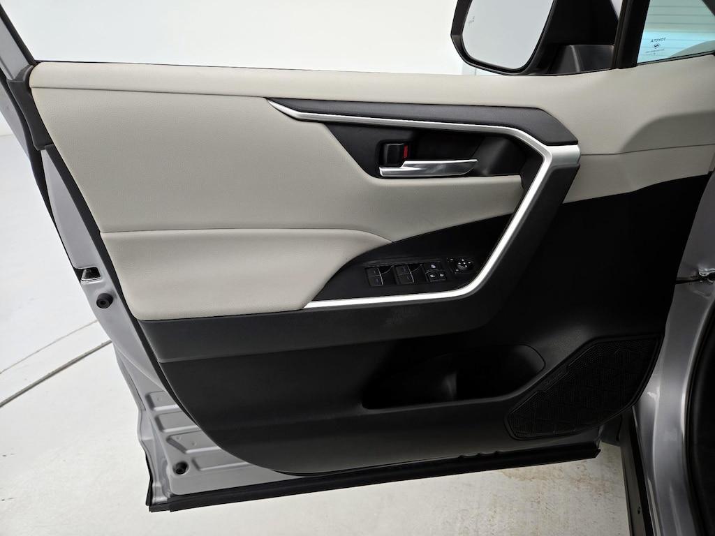 used 2022 Toyota RAV4 Hybrid car, priced at $28,998