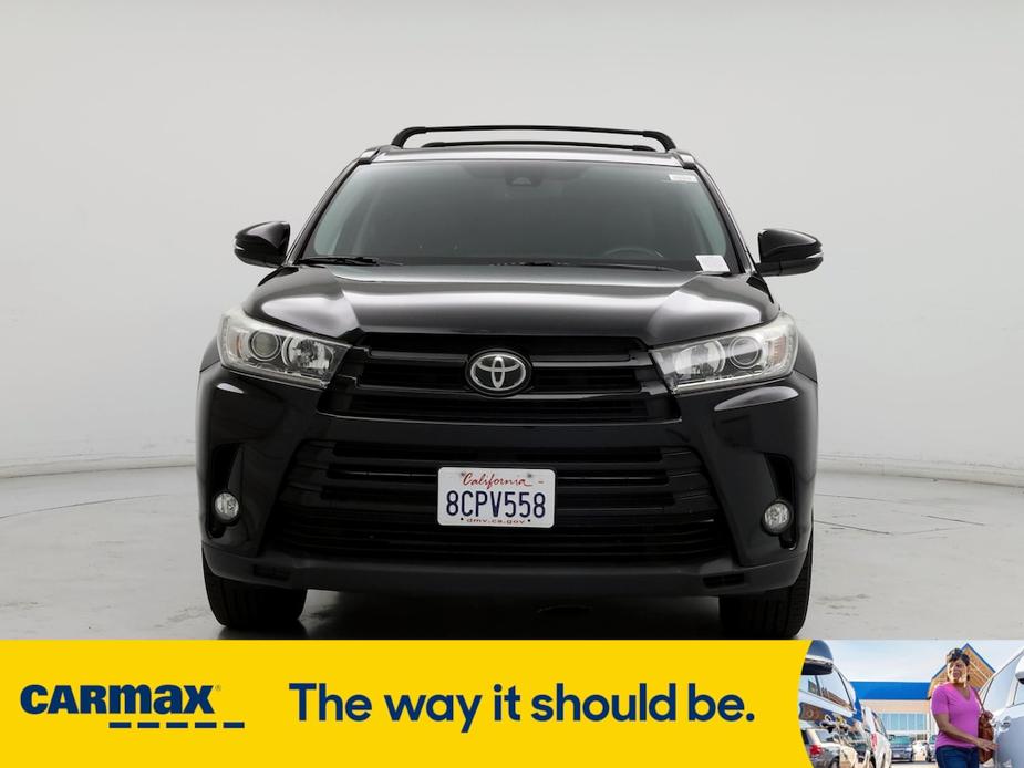 used 2018 Toyota Highlander car, priced at $27,998