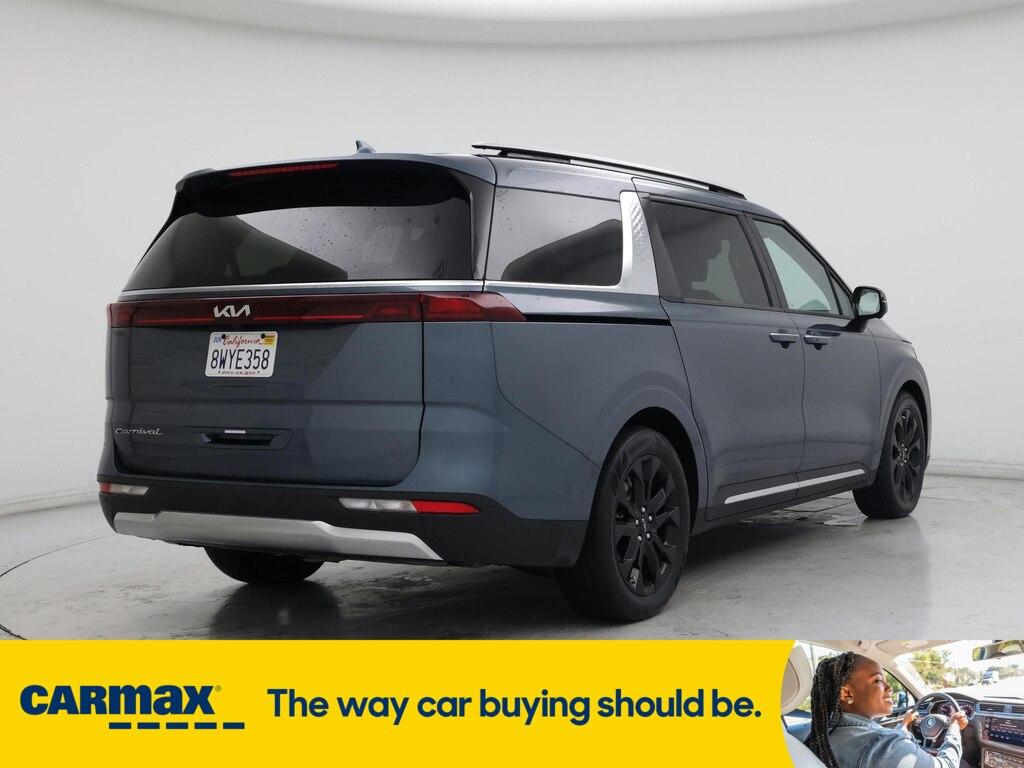used 2022 Kia Carnival car, priced at $38,998