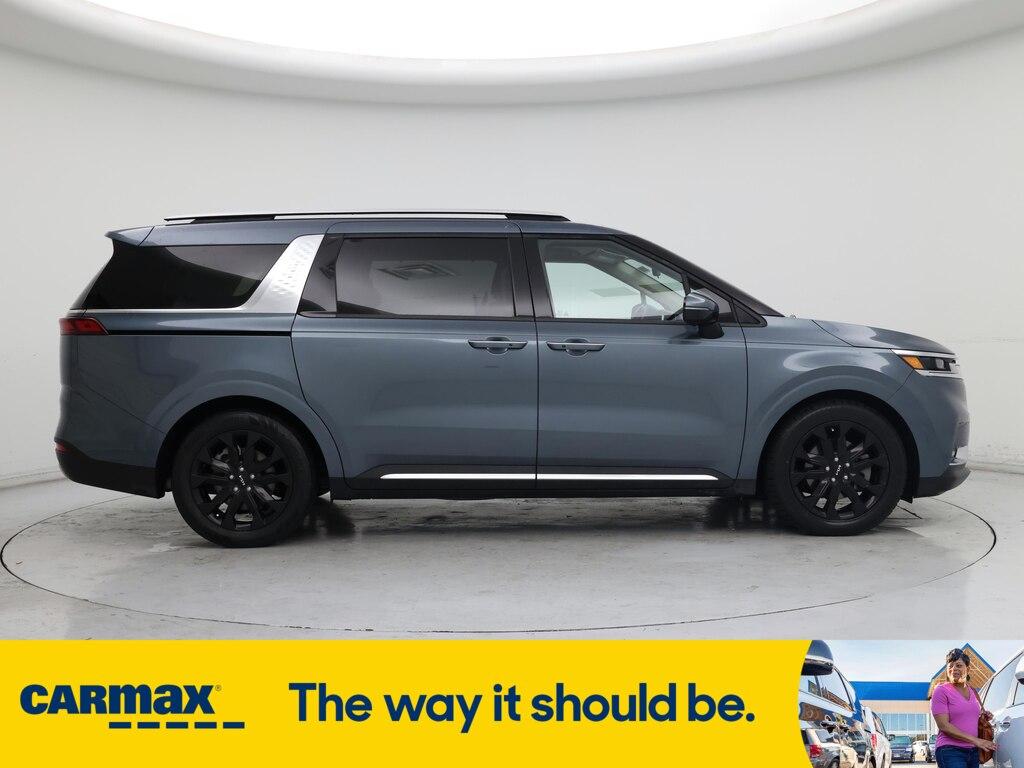 used 2022 Kia Carnival car, priced at $38,998
