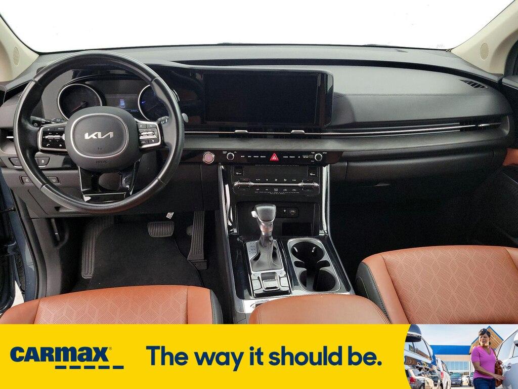 used 2022 Kia Carnival car, priced at $38,998