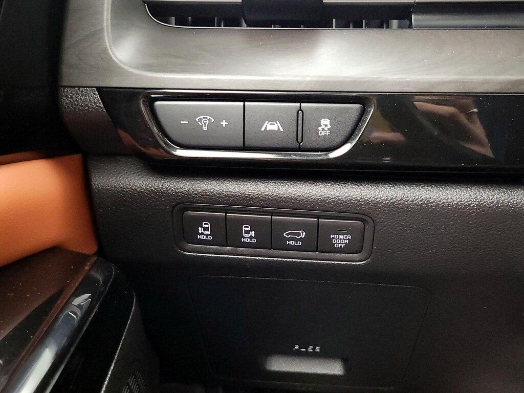 used 2022 Kia Carnival car, priced at $38,998