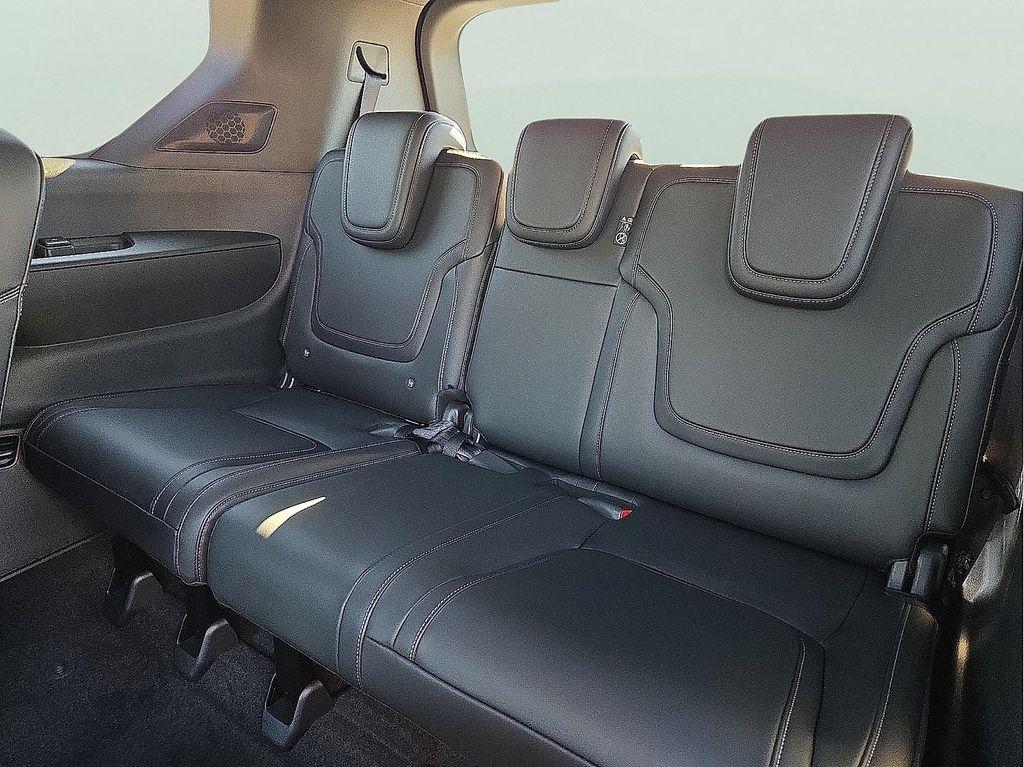 new 2026 Nissan Armada car, priced at $82,275