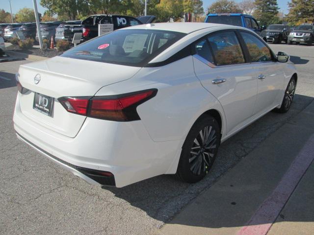 new 2025 Nissan Altima car, priced at $31,190