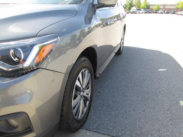 used 2018 Nissan Pathfinder car, priced at $19,755