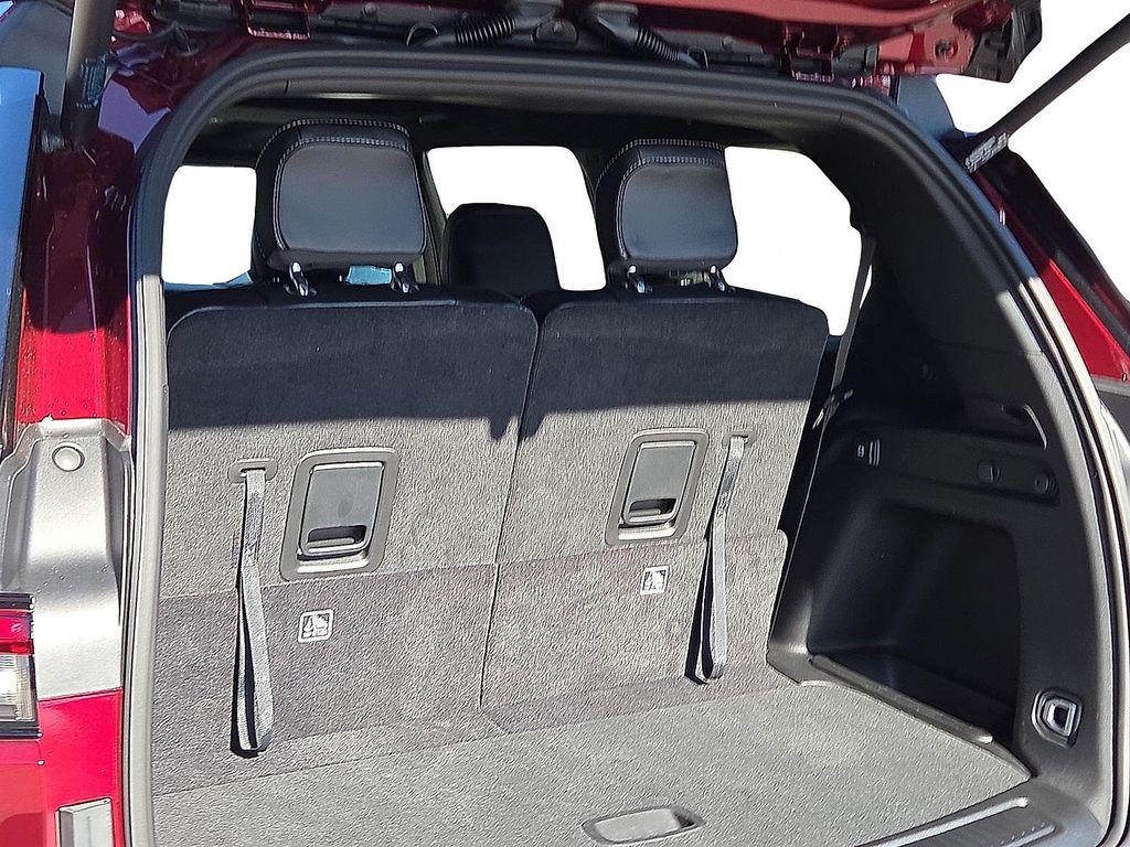 used 2024 Jeep Grand Cherokee L car, priced at $39,487