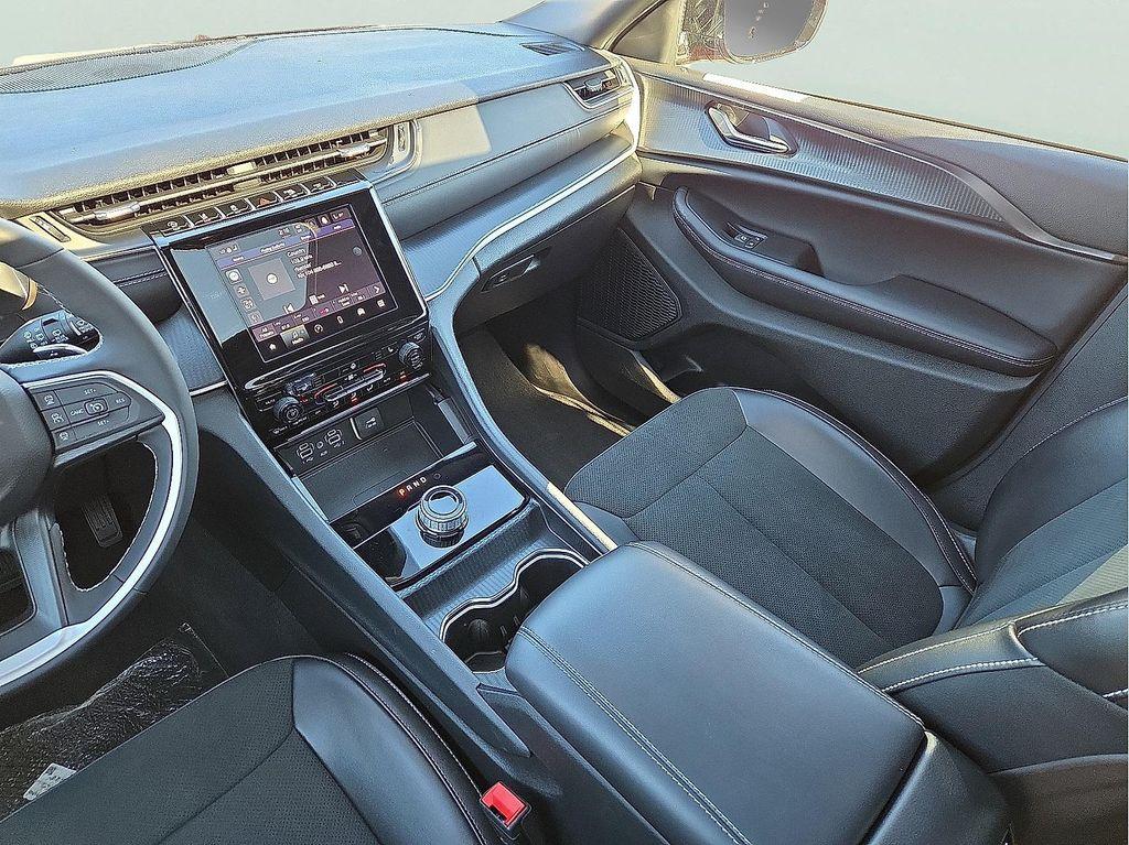 used 2024 Jeep Grand Cherokee L car, priced at $39,487