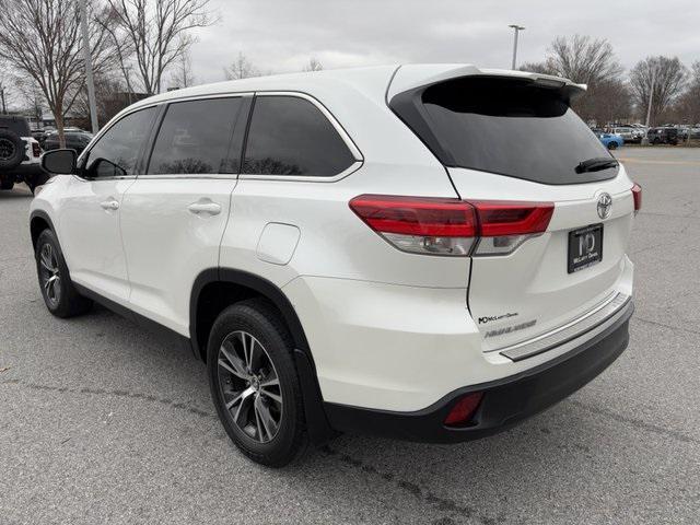 used 2019 Toyota Highlander car, priced at $23,794