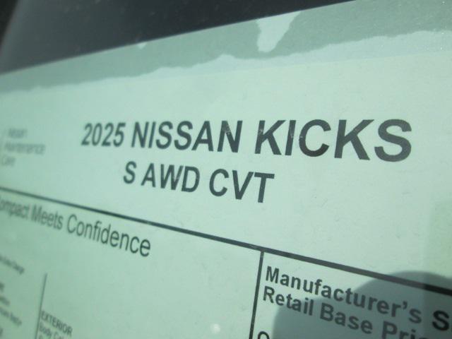 new 2025 Nissan Kicks car, priced at $25,600