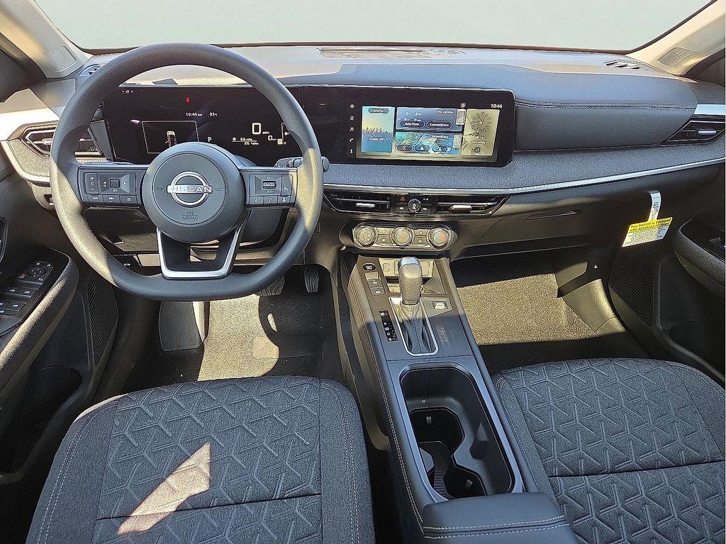 new 2025 Nissan Kicks car, priced at $27,501