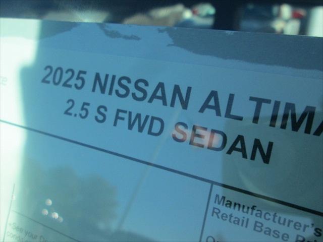 new 2025 Nissan Altima car, priced at $26,894