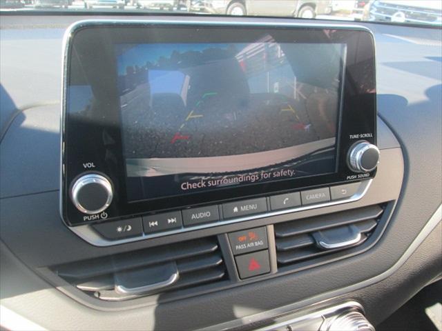 new 2025 Nissan Altima car, priced at $26,894