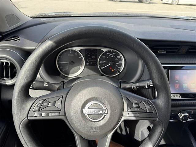 new 2025 Nissan Kicks car, priced at $22,975