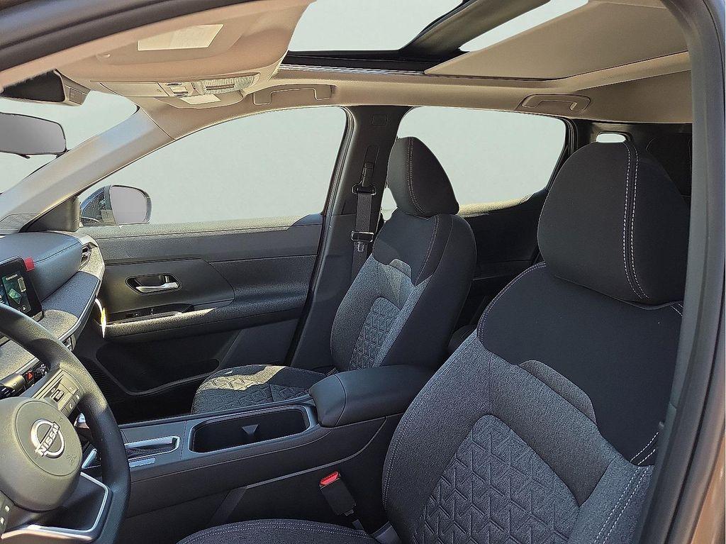 new 2026 Nissan Kicks car, priced at $30,008