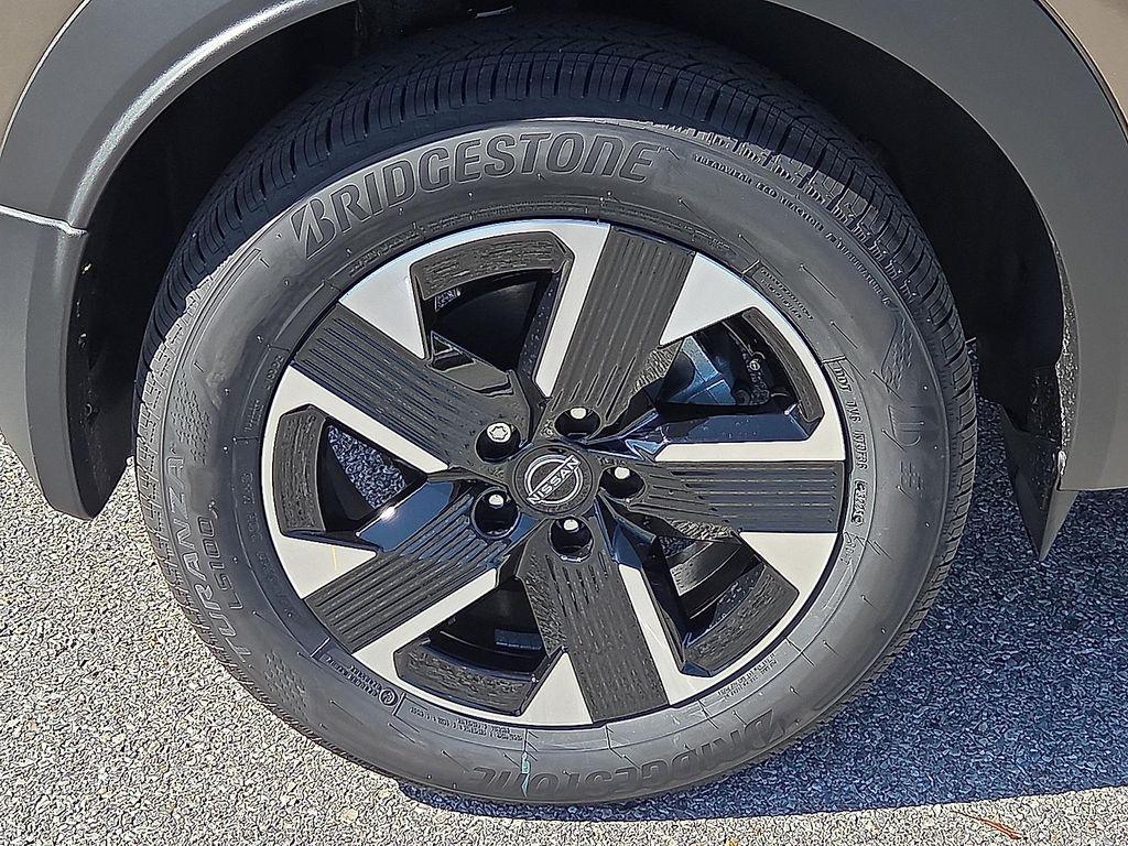 new 2026 Nissan Kicks car, priced at $30,008