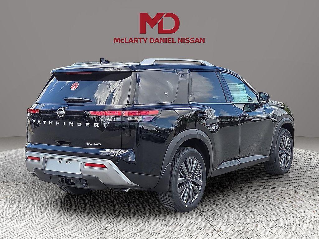 new 2025 Nissan Pathfinder car, priced at $41,212