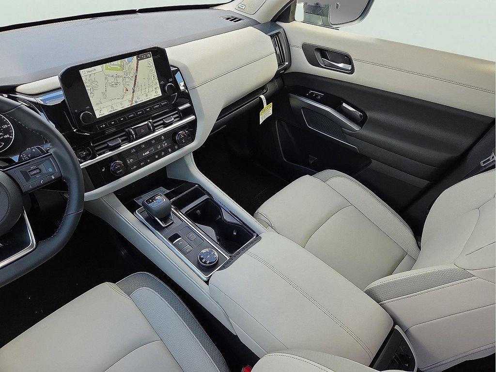 new 2025 Nissan Pathfinder car, priced at $41,212