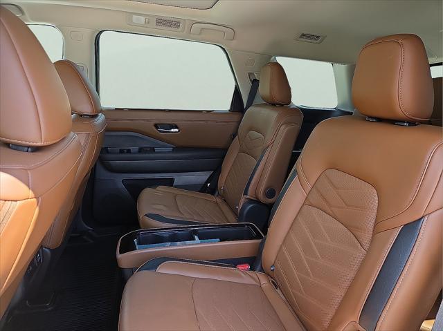 used 2024 Nissan Pathfinder car, priced at $40,910