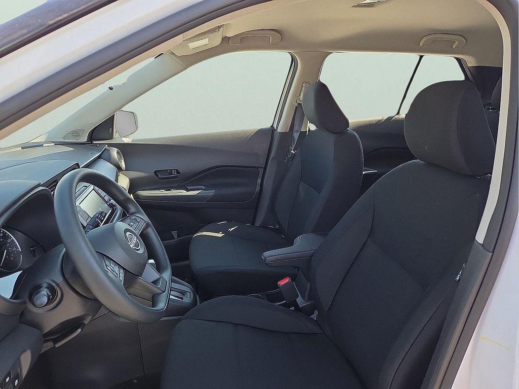 new 2025 Nissan Kicks car, priced at $23,414