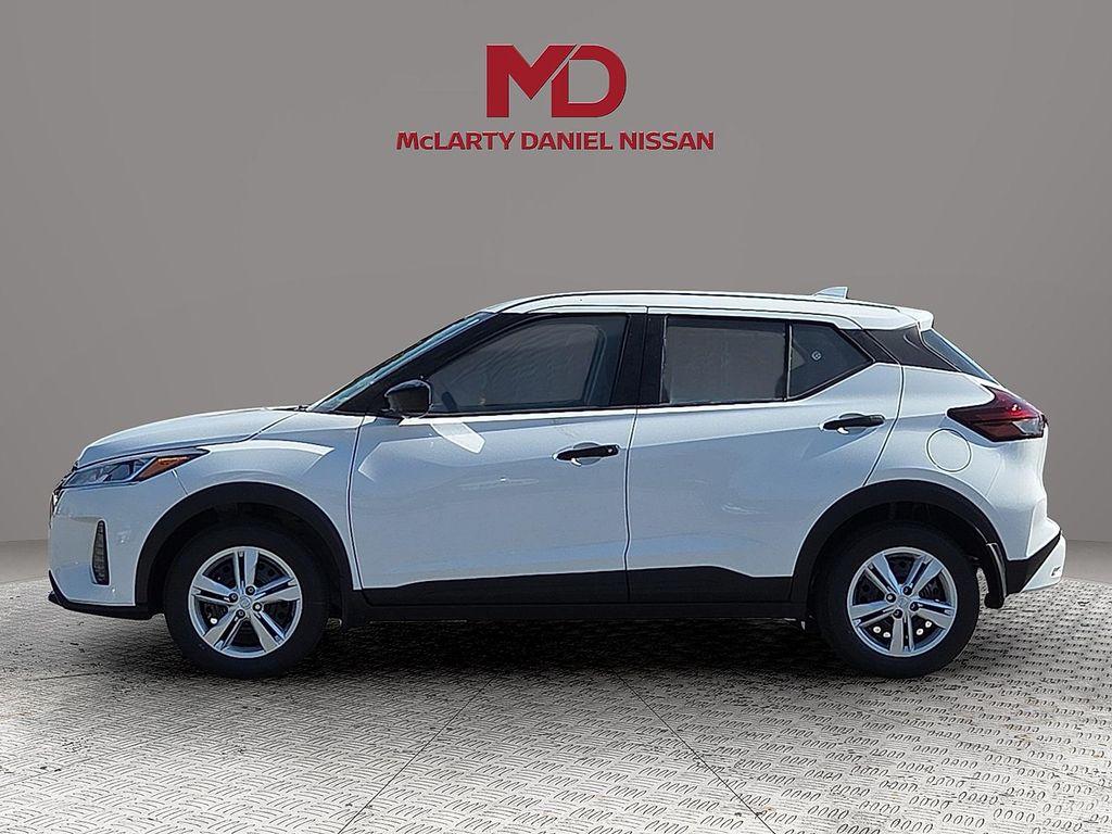 new 2025 Nissan Kicks car, priced at $23,414