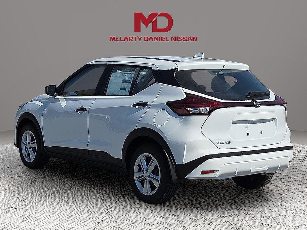 new 2025 Nissan Kicks car, priced at $23,414