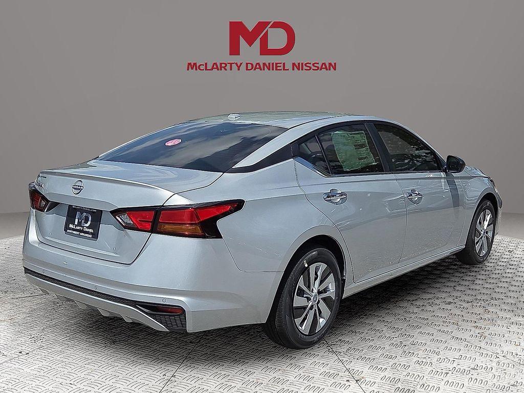 new 2025 Nissan Altima car, priced at $26,681