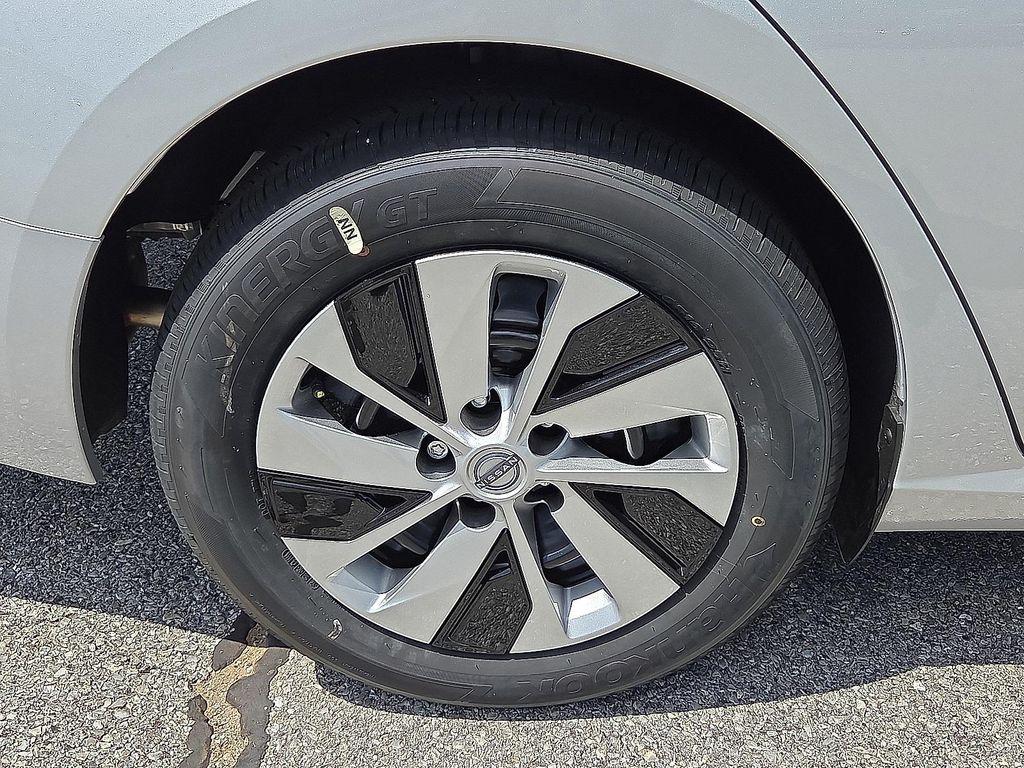 new 2025 Nissan Altima car, priced at $26,681